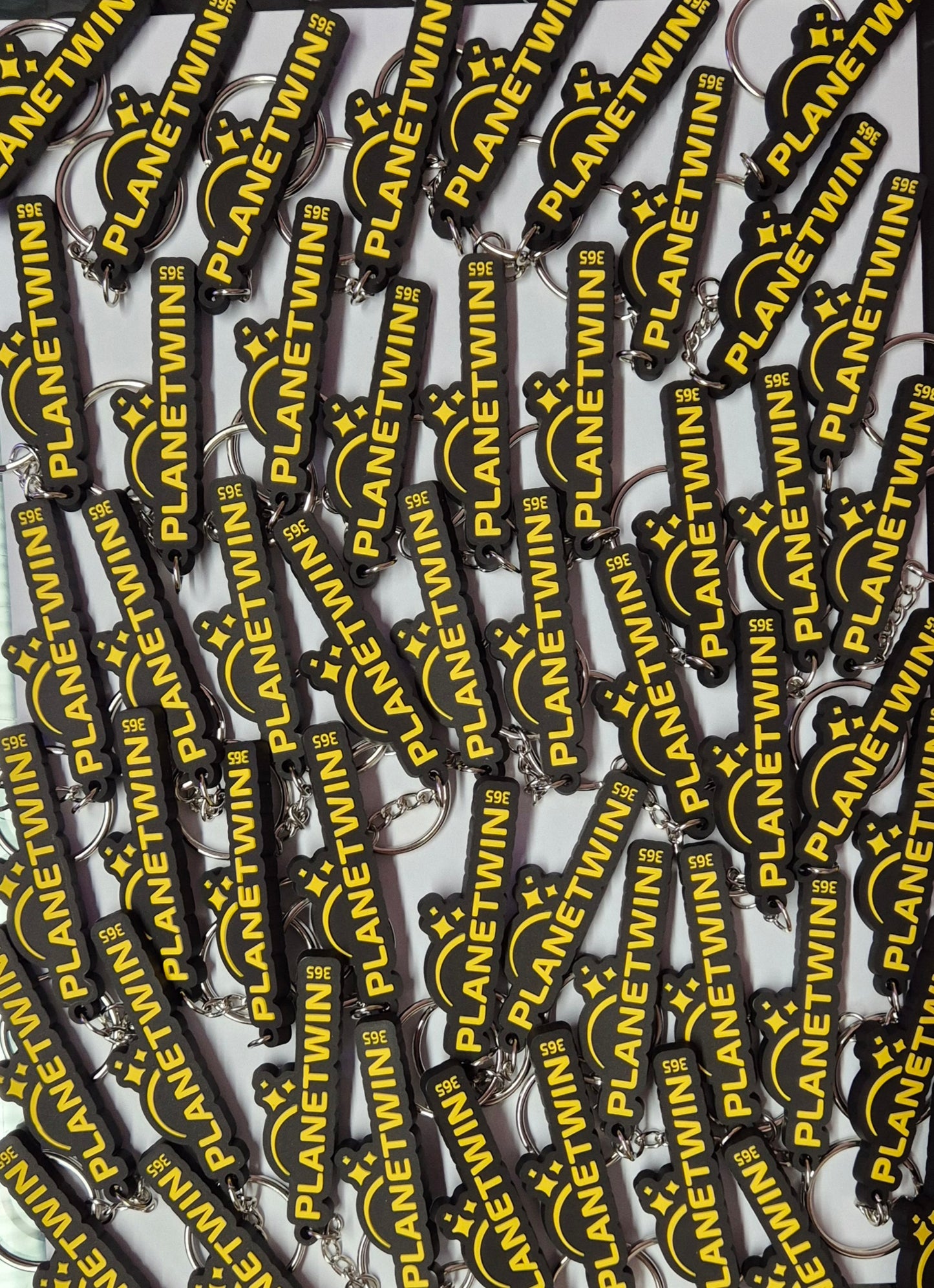 Set 100 Portachiavi Planetwin
